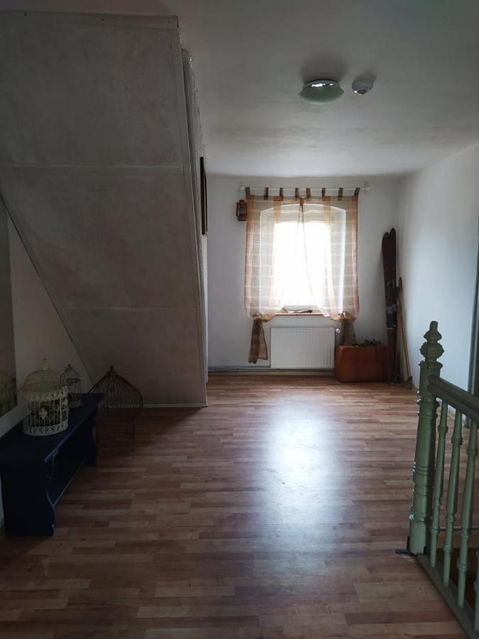Polny Zakatek - Pokoje Goscinne Rybnica Exteriör bild
