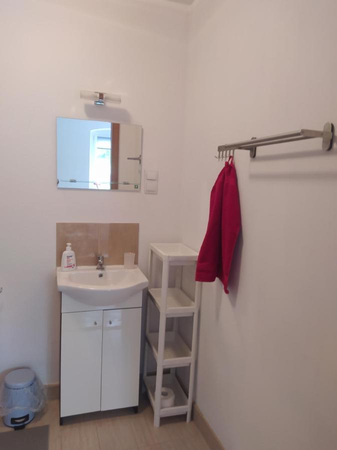 Polny Zakatek - Pokoje Goscinne Rybnica Exteriör bild
